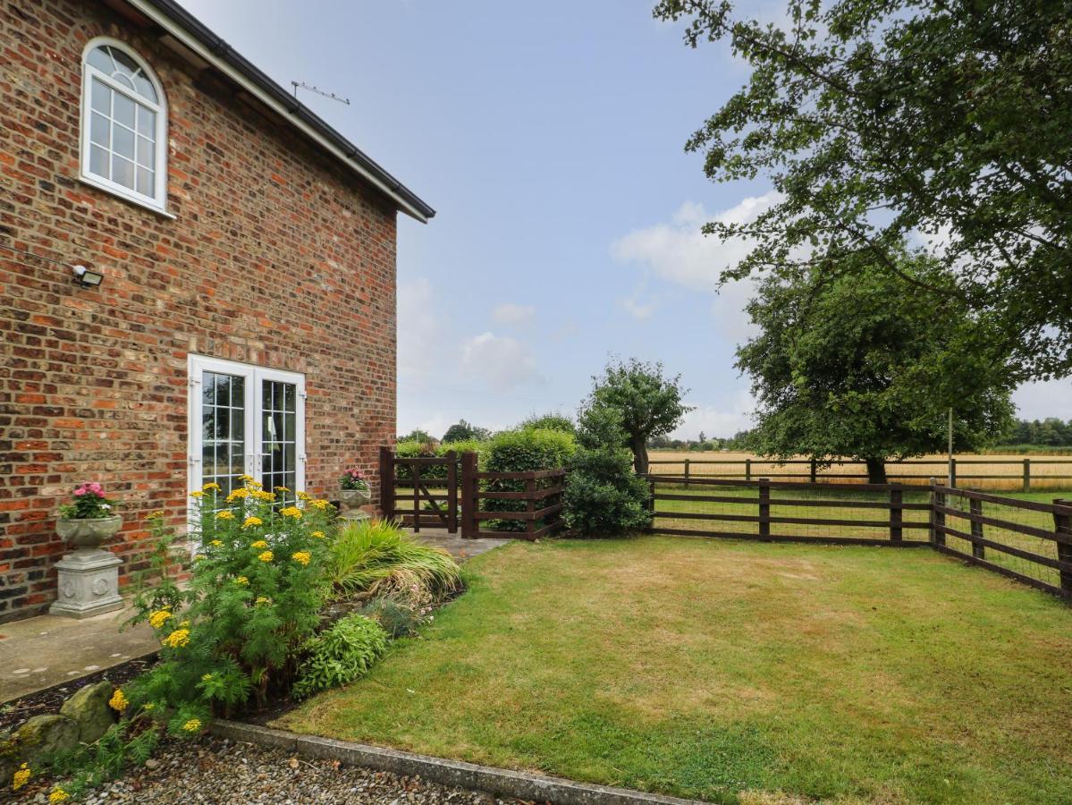 Villa 2 Crosslands York Exterior foto