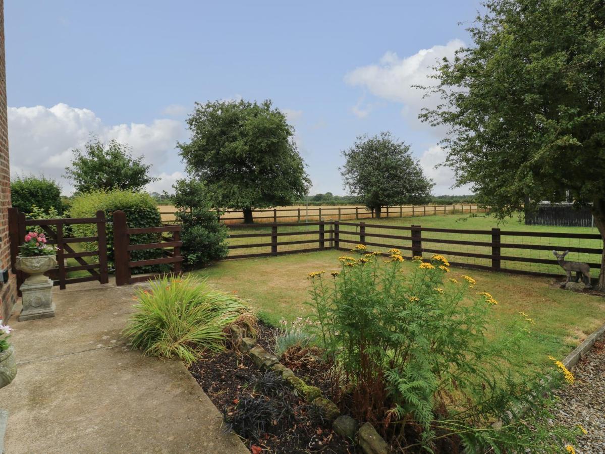 Villa 2 Crosslands York Exterior foto