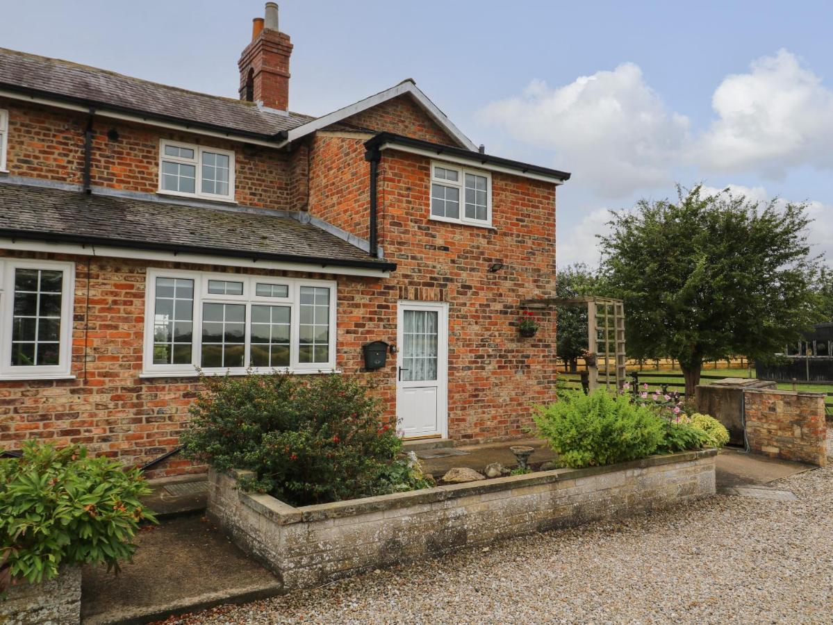 Villa 2 Crosslands York Exterior foto