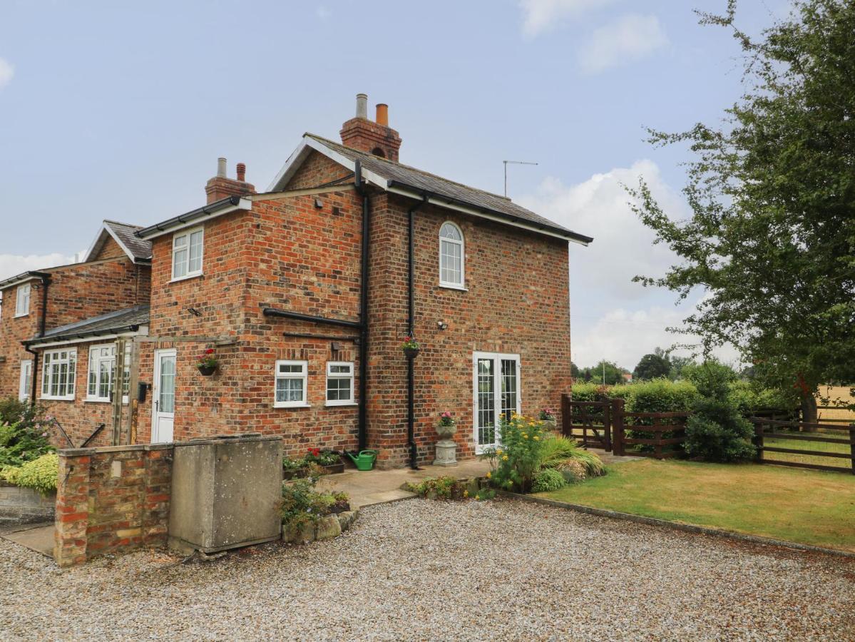 Villa 2 Crosslands York Exterior foto